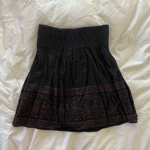 High waisted skirt
